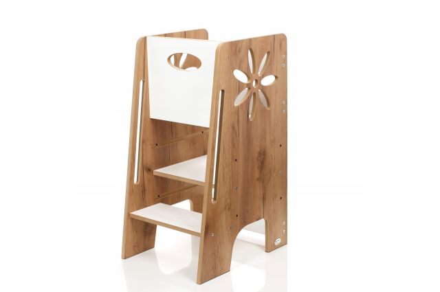 Montessori bokštelis